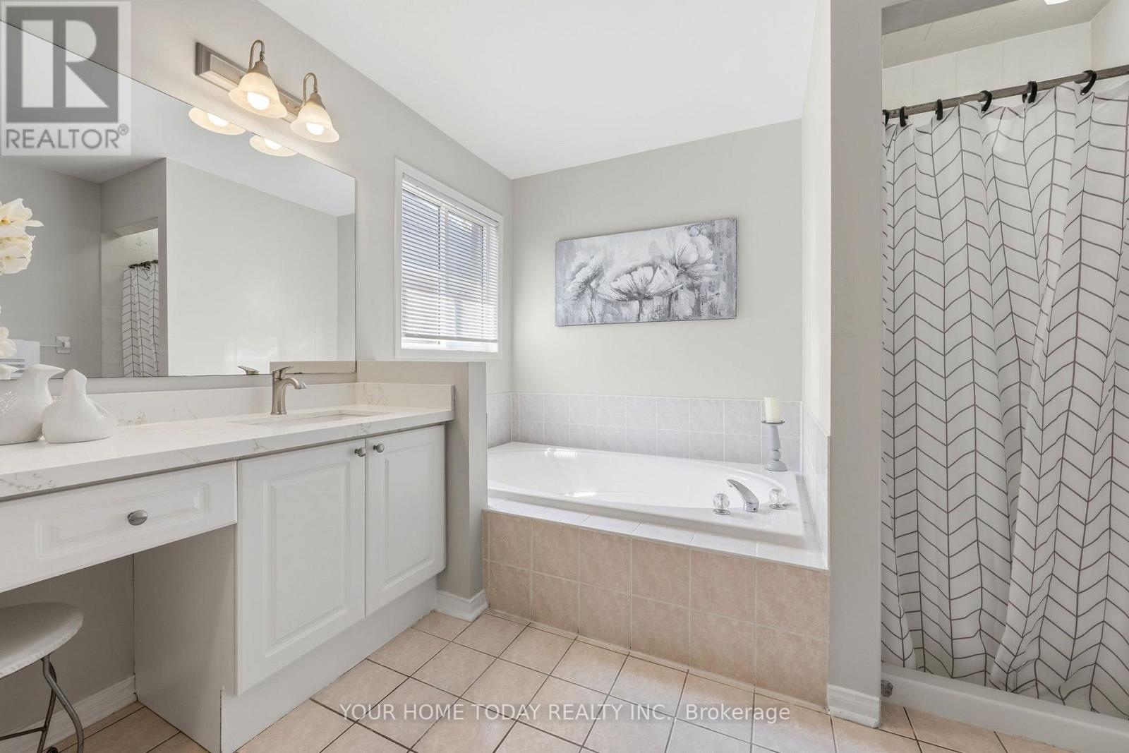 5 CURRY CRESCENT - 20