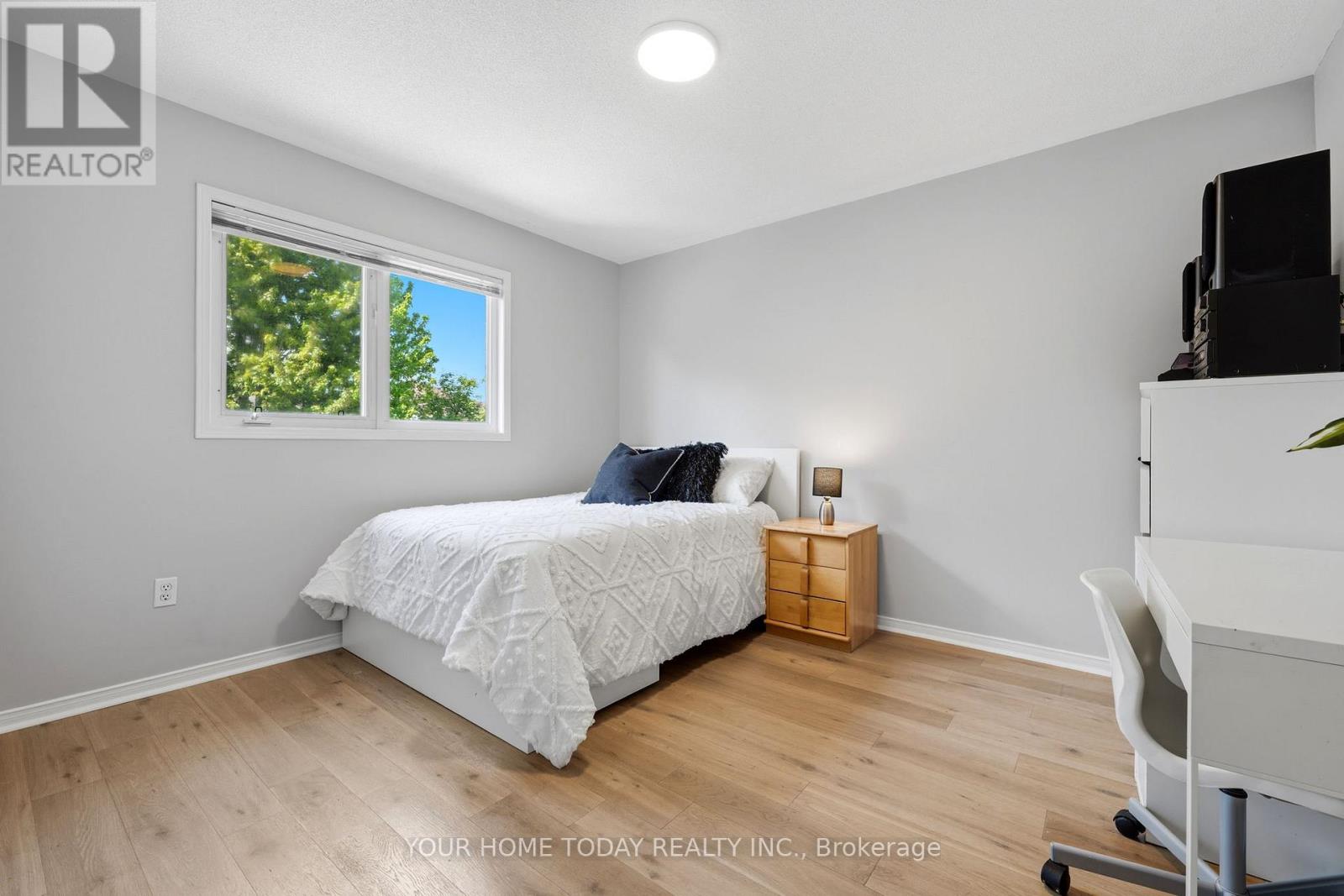 5 CURRY CRESCENT - 23