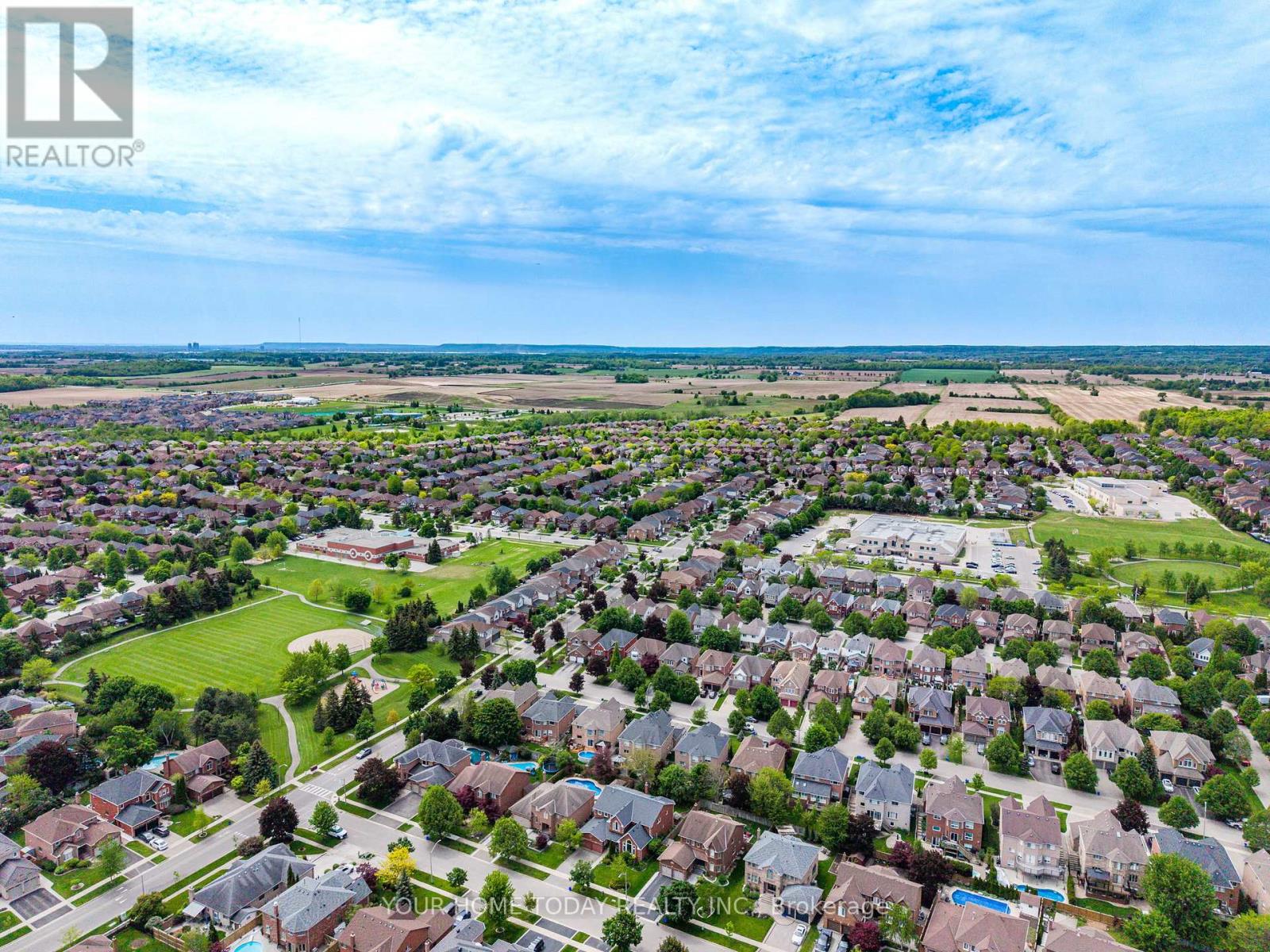5 CURRY CRESCENT - 41
