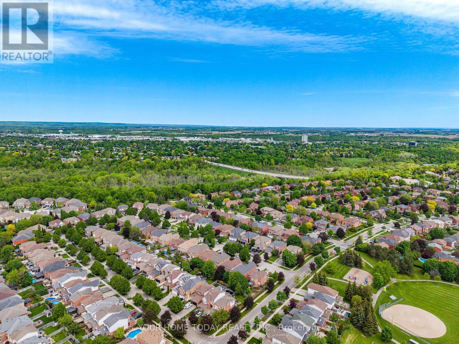 5 CURRY CRESCENT - 43