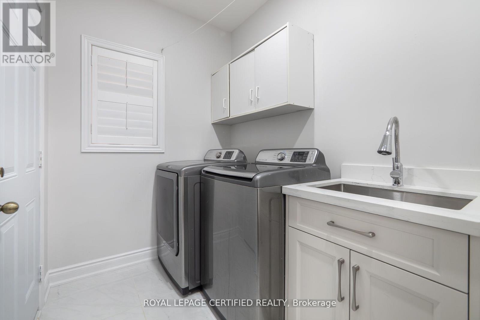 643 GARDEN WALK - 6