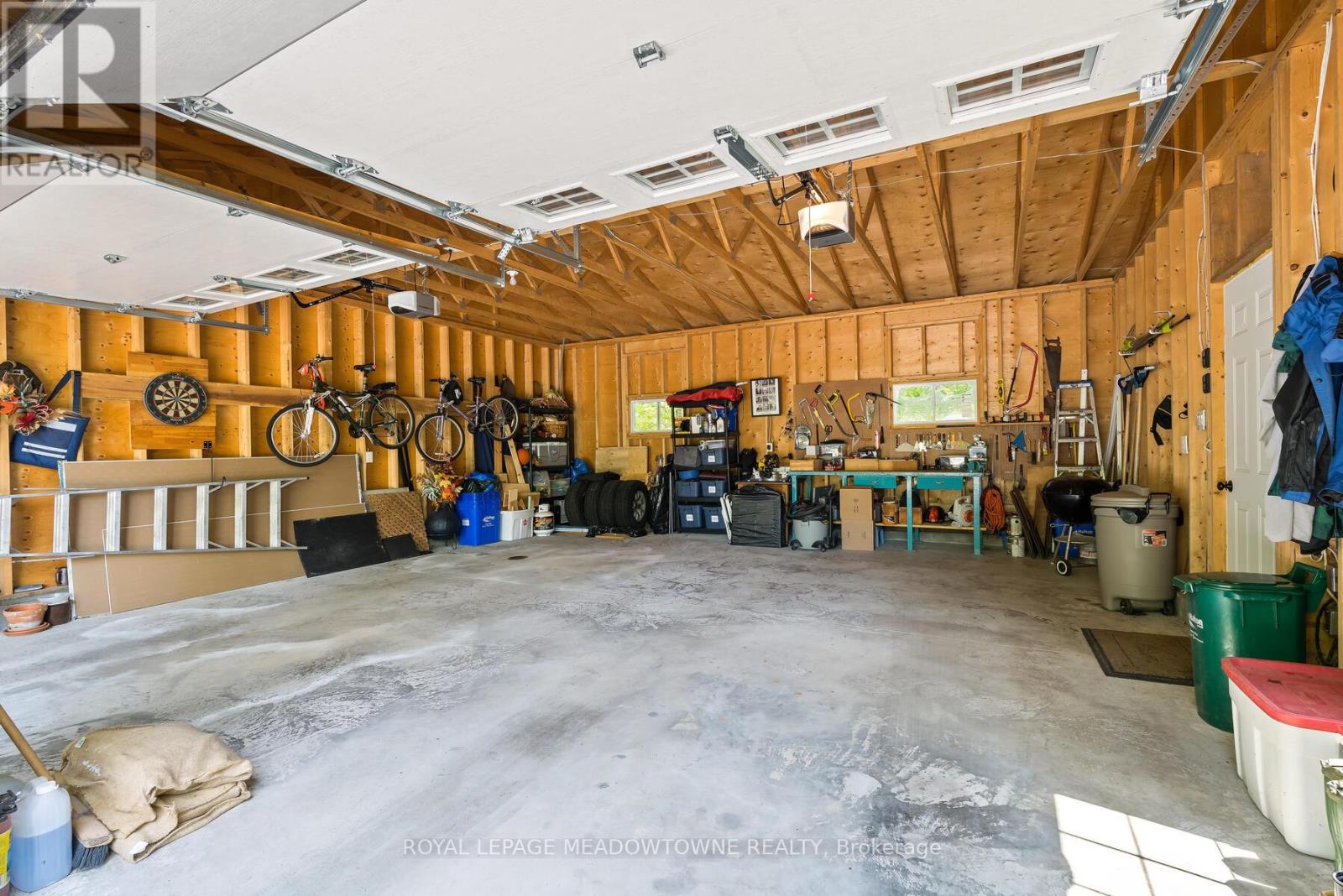 13250 27 SIDE ROAD - 4