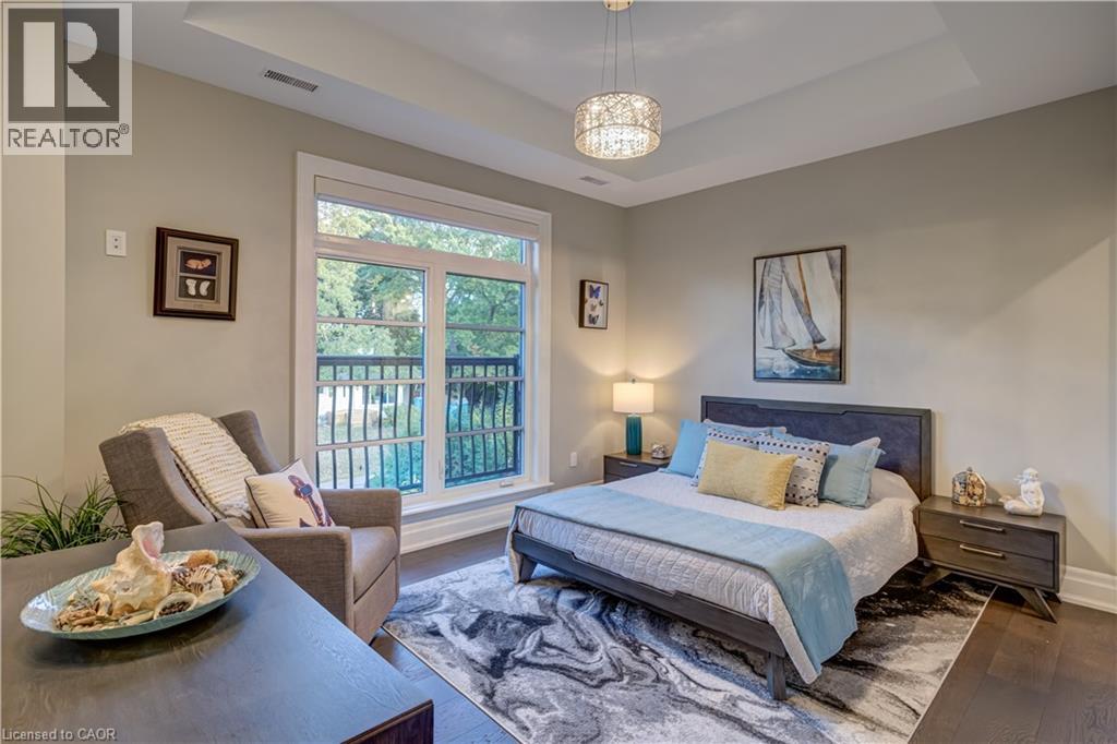 100 SENECA Drive - 26