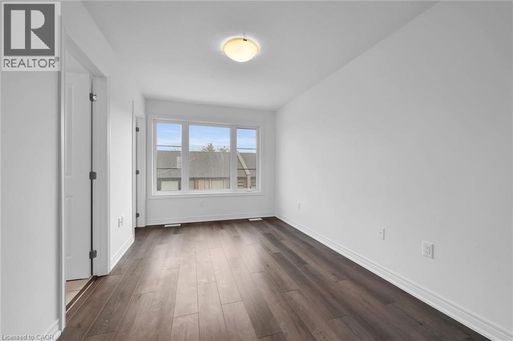 #35 120 COURT Drive - 19