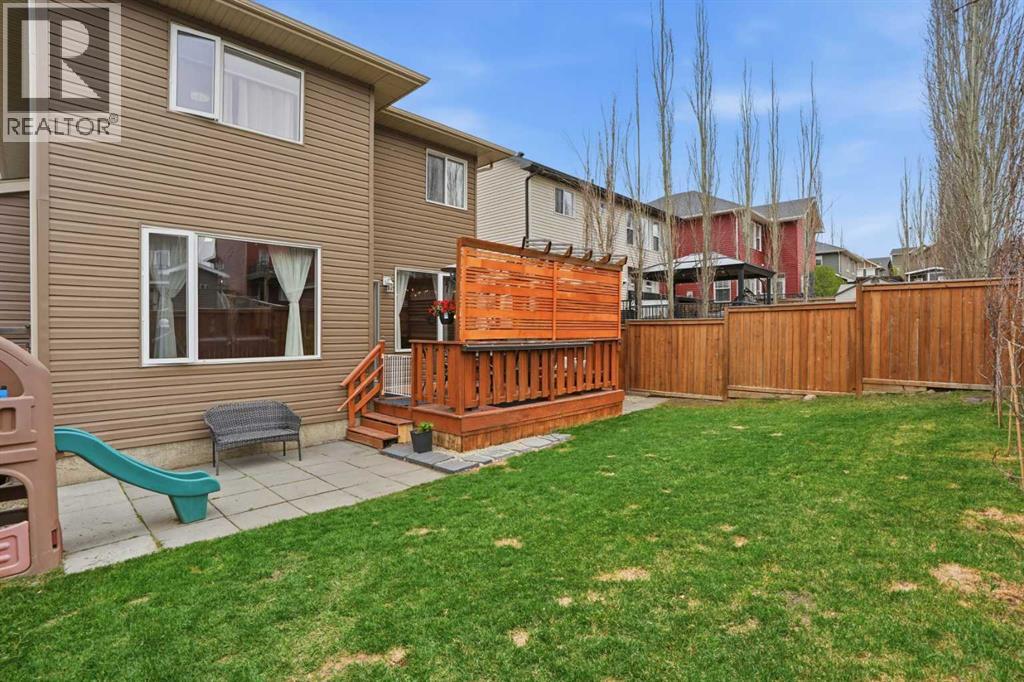 44 Westridge Crescent - 44