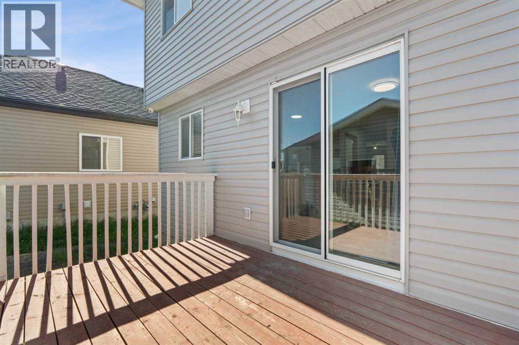 230 Tarawood Close NE - 44