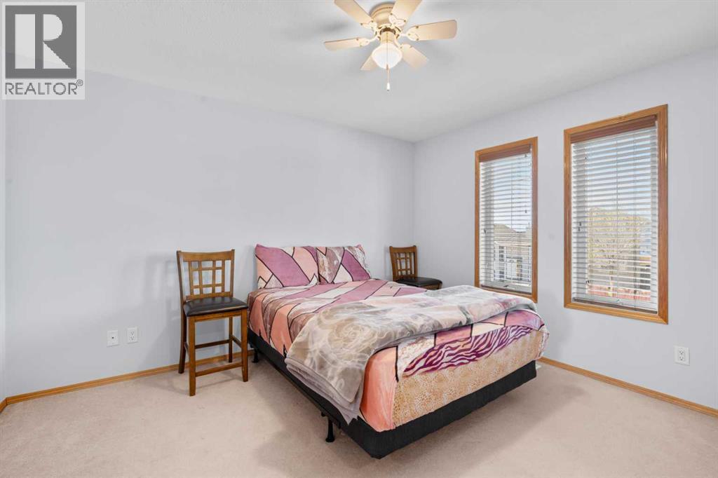 230 Tarawood Close NE - 19