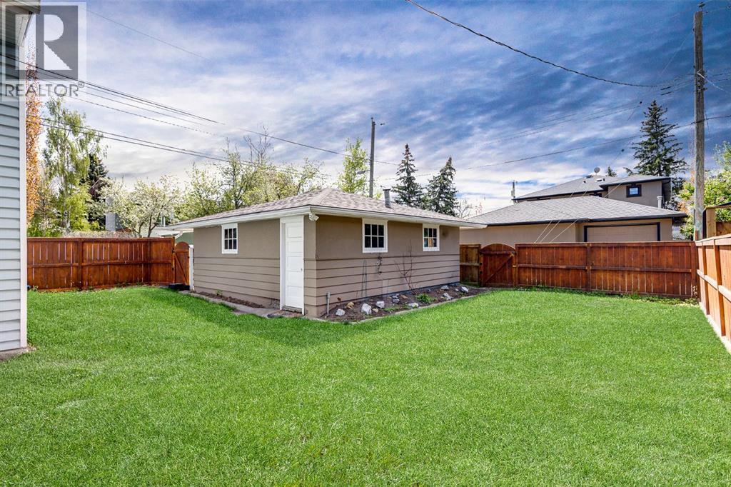 1811 13 Avenue NW - 28