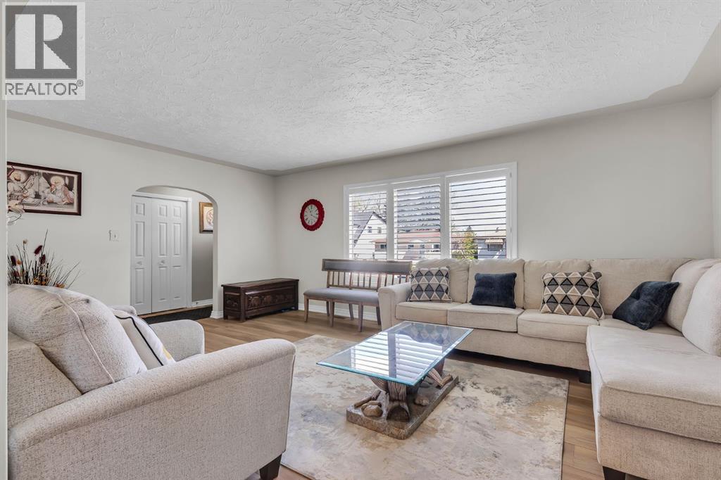 1811 13 Avenue NW - Image 3