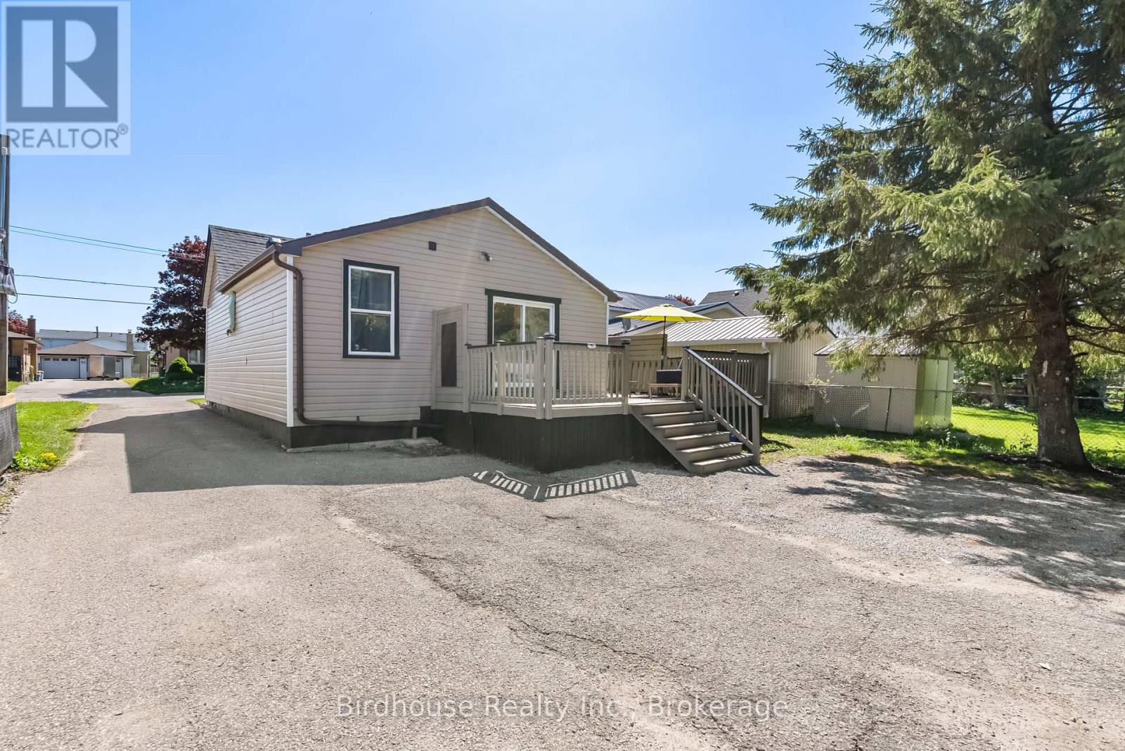 195 WILLIAM STREET N - 29