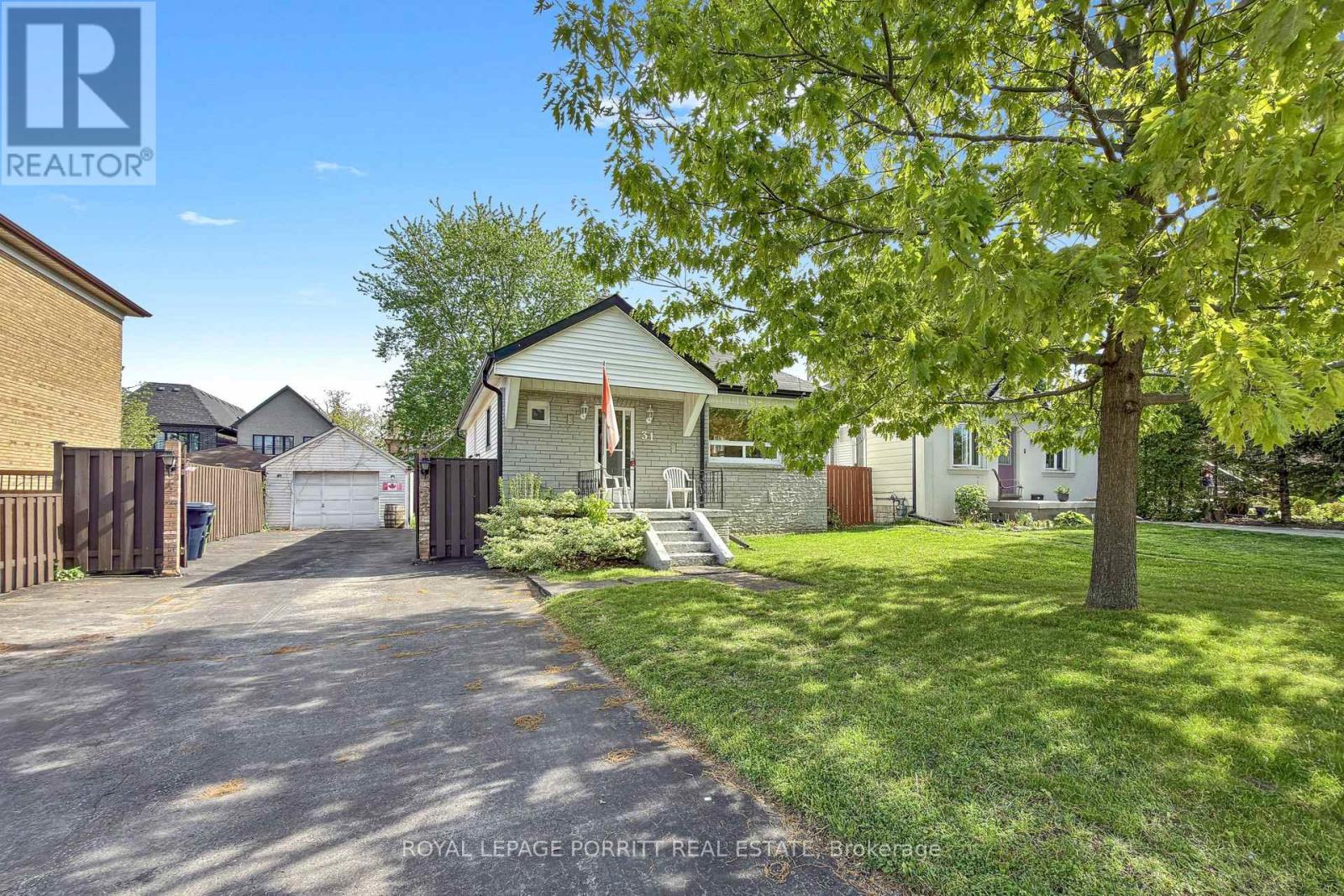 31 BURLINGAME ROAD - 28