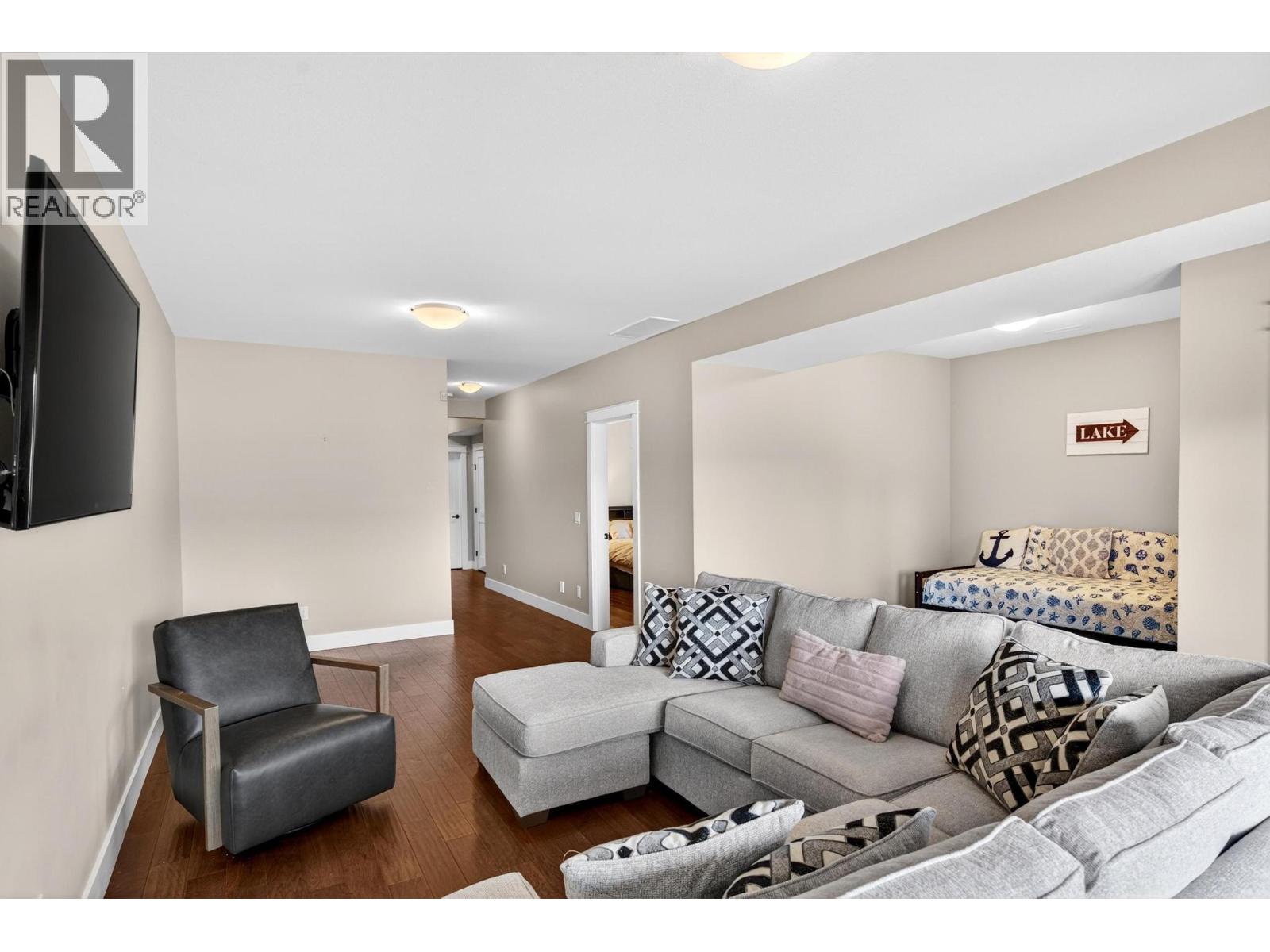  1704 Lake Vista Road, West Kelowna