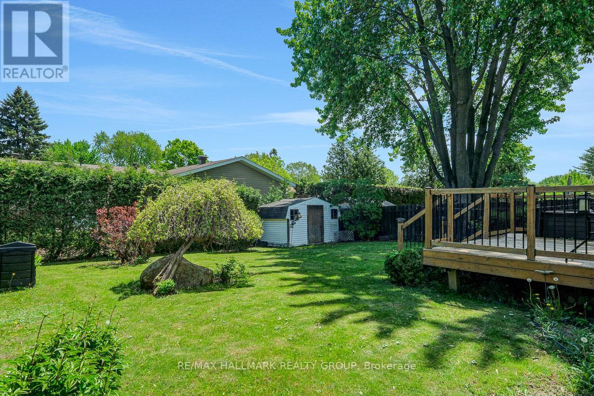1416 ALBORO CRESCENT - 33