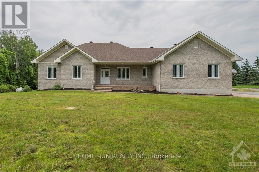 840 DAVID MANCHESTER ROAD - 1