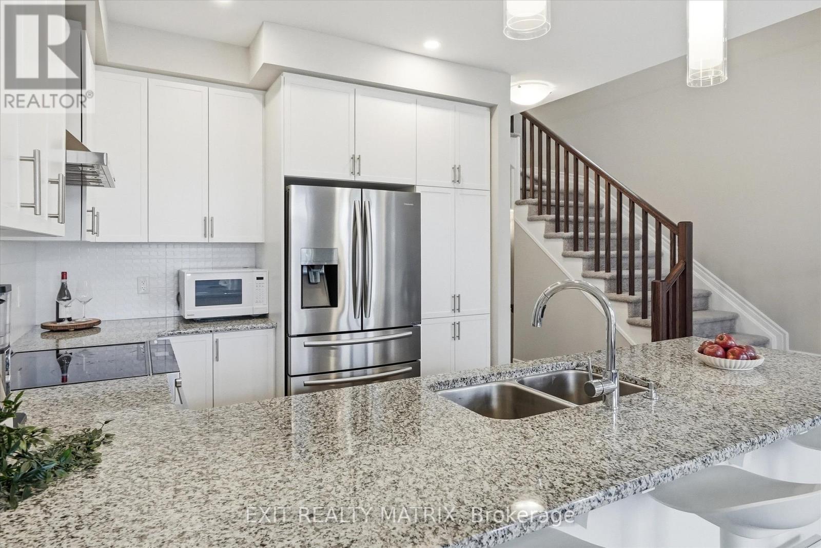 23 DUNCANVILLE STREET - 10