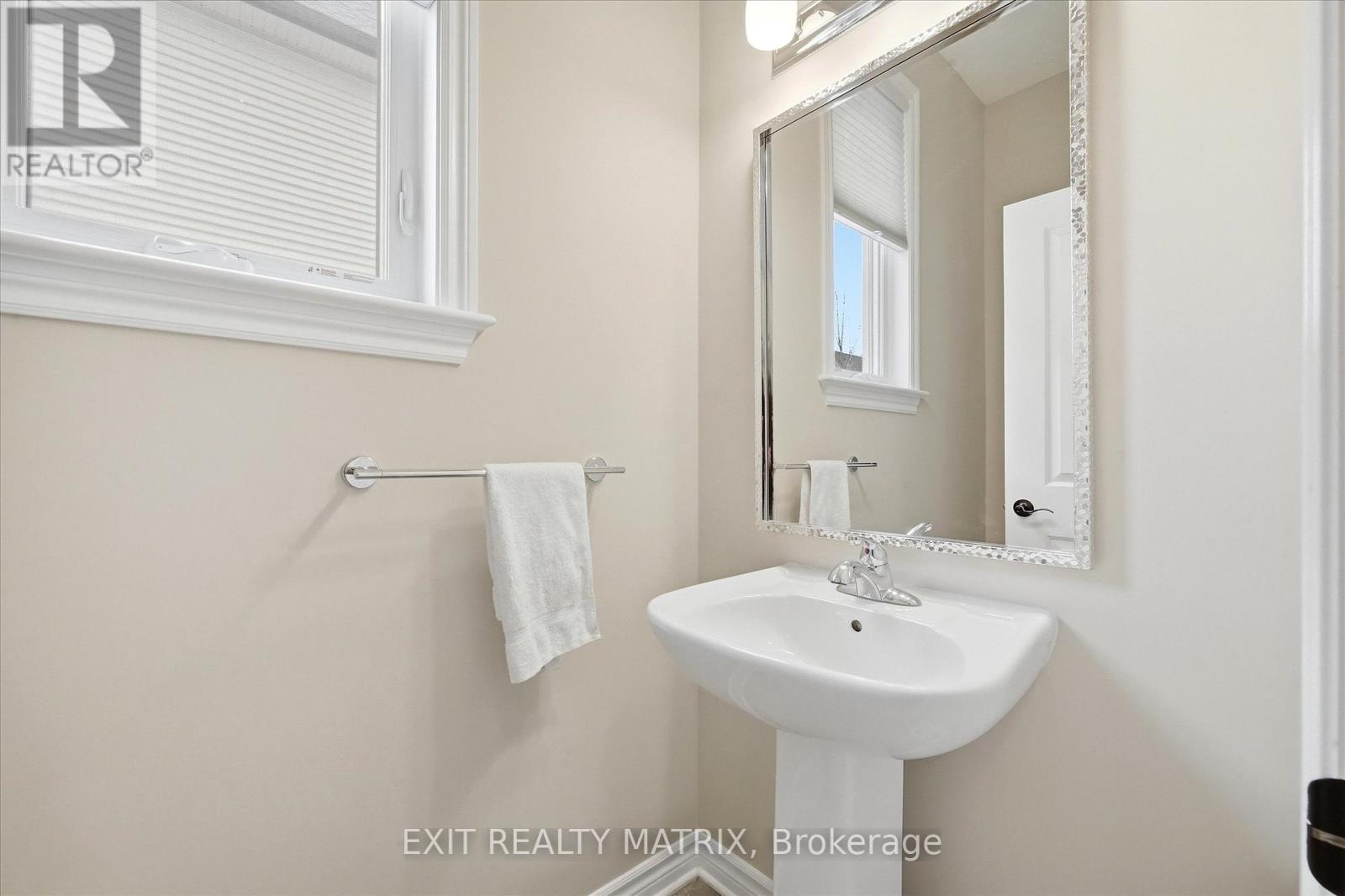 23 DUNCANVILLE STREET - 17