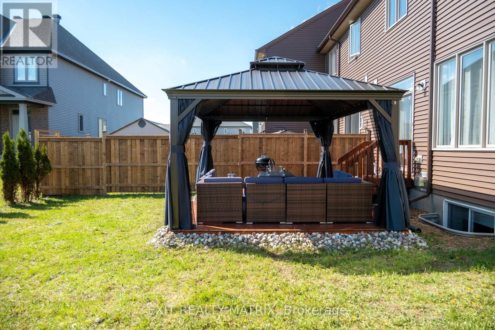 23 DUNCANVILLE STREET - 33