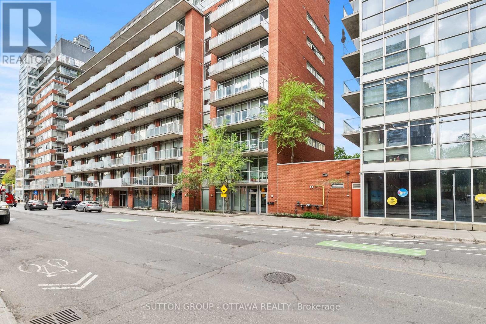 Welcome to 383 Cumberland St, Unit 507