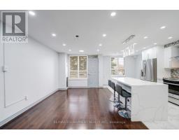 206 - 10 Edgecliff Golfway, Toronto, ON M3C3A3 Photo 14