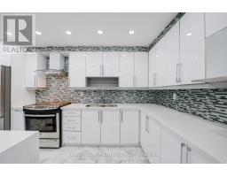 Laundry room - 206 - 10 Edgecliff Golfway, Toronto, ON M3C3A3 Photo 9