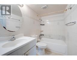 206 - 10 Edgecliff Golfway, Toronto, ON M3C3A3 Photo 27