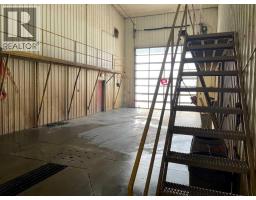 8 30 Street, Sylvan Lake, AB T4S2P3 Photo 6
