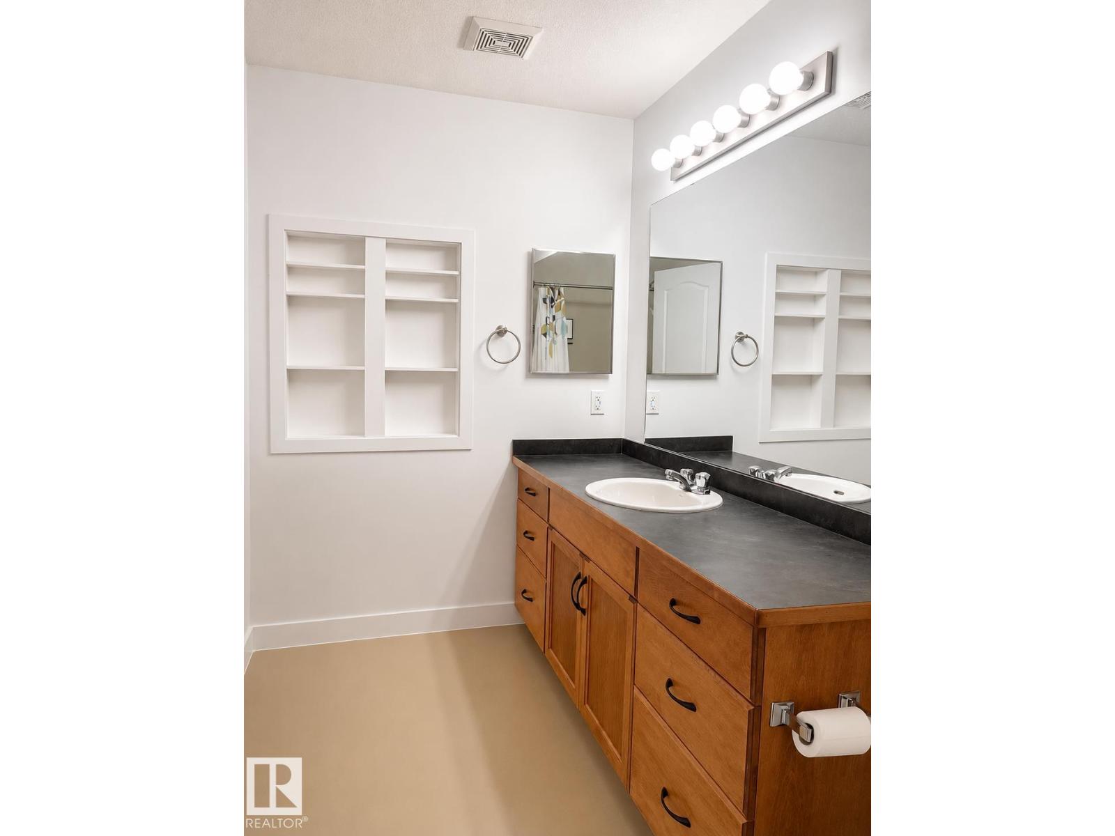 #115 5340 199 ST NW - 8