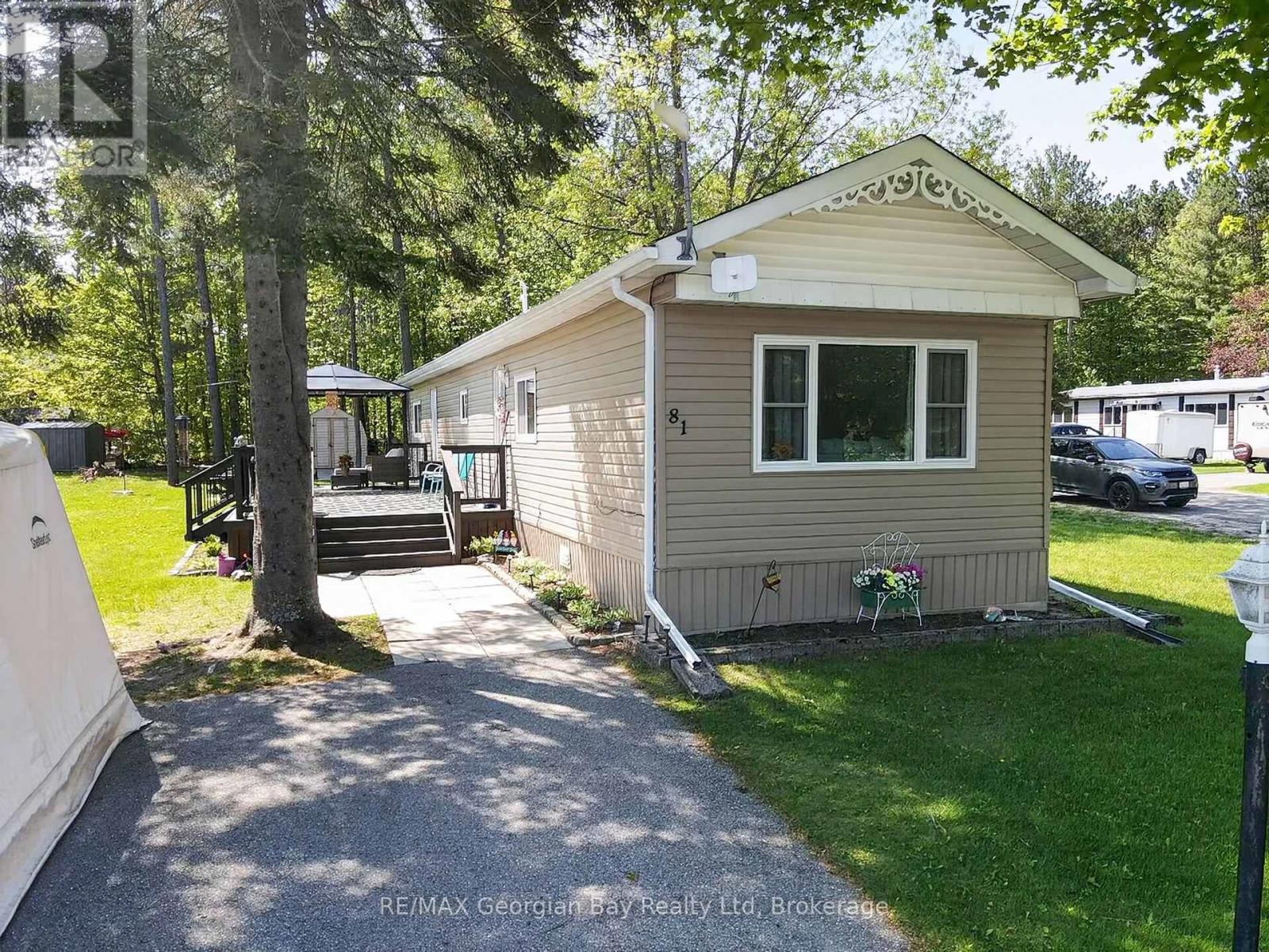#81 5263 ELLIOTT SIDE ROAD - 27