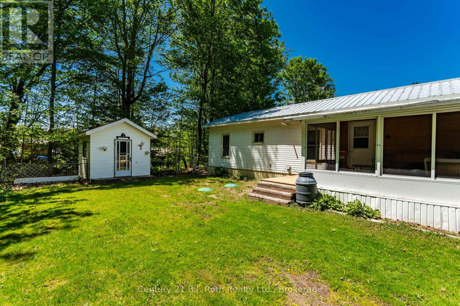 #51 5263 ELLIOTT SIDE ROAD - 42