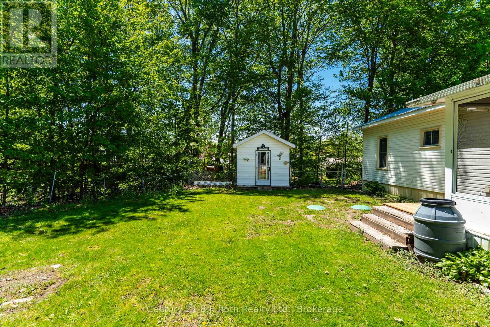 #51 5263 ELLIOTT SIDE ROAD - 44