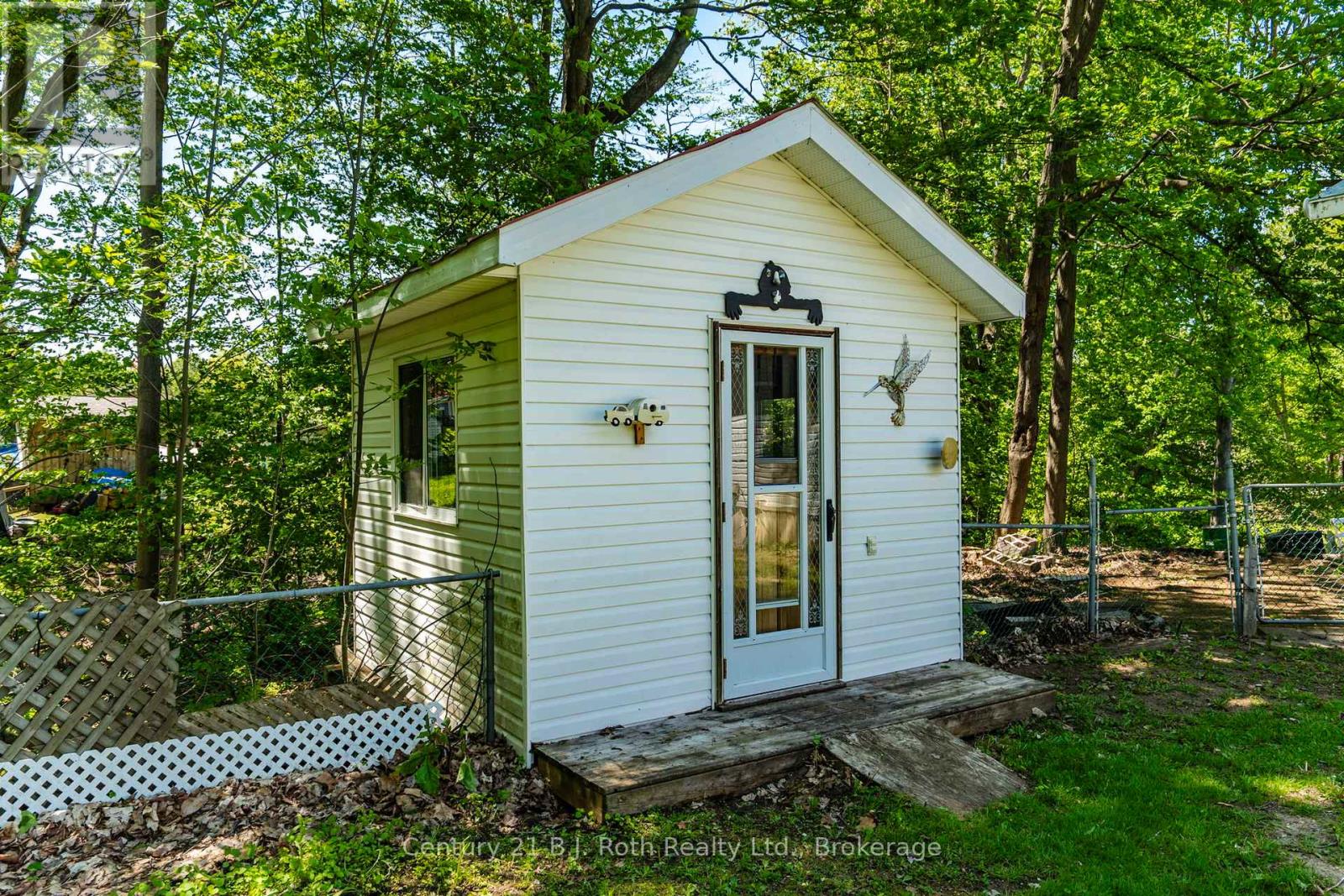 #51 5263 ELLIOTT SIDE ROAD - 45