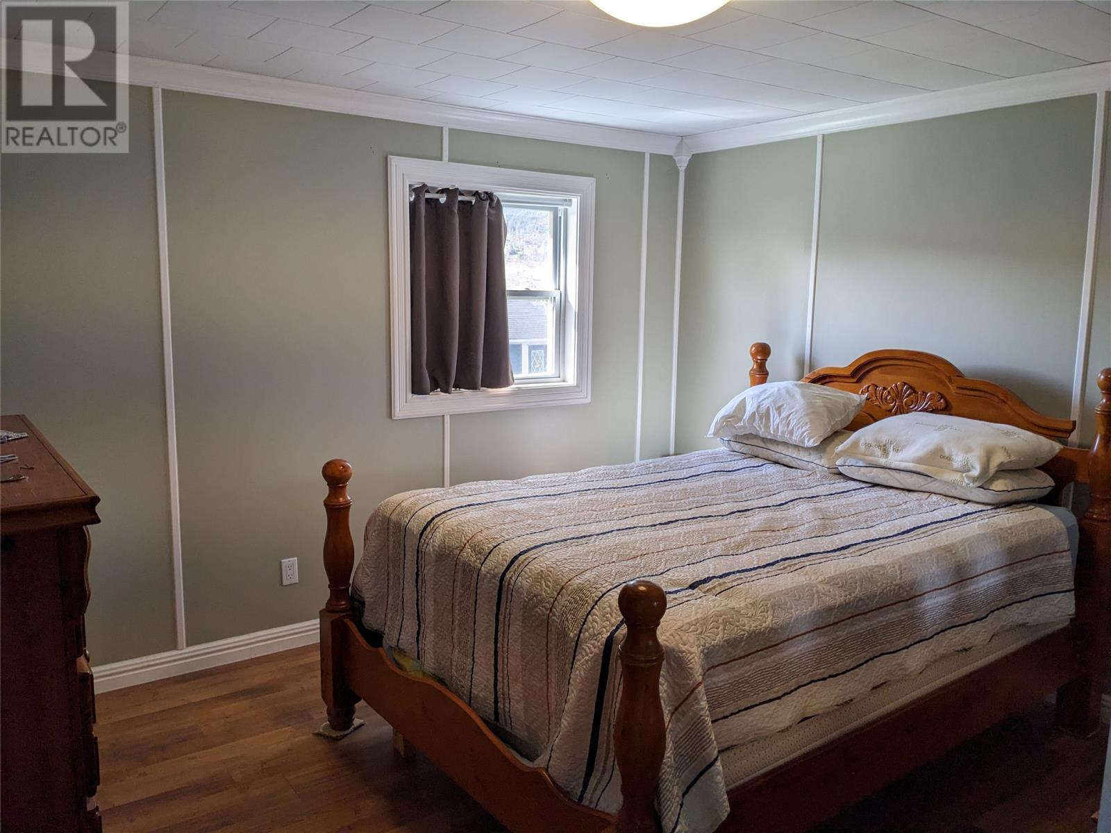 12 Forest Road - 19