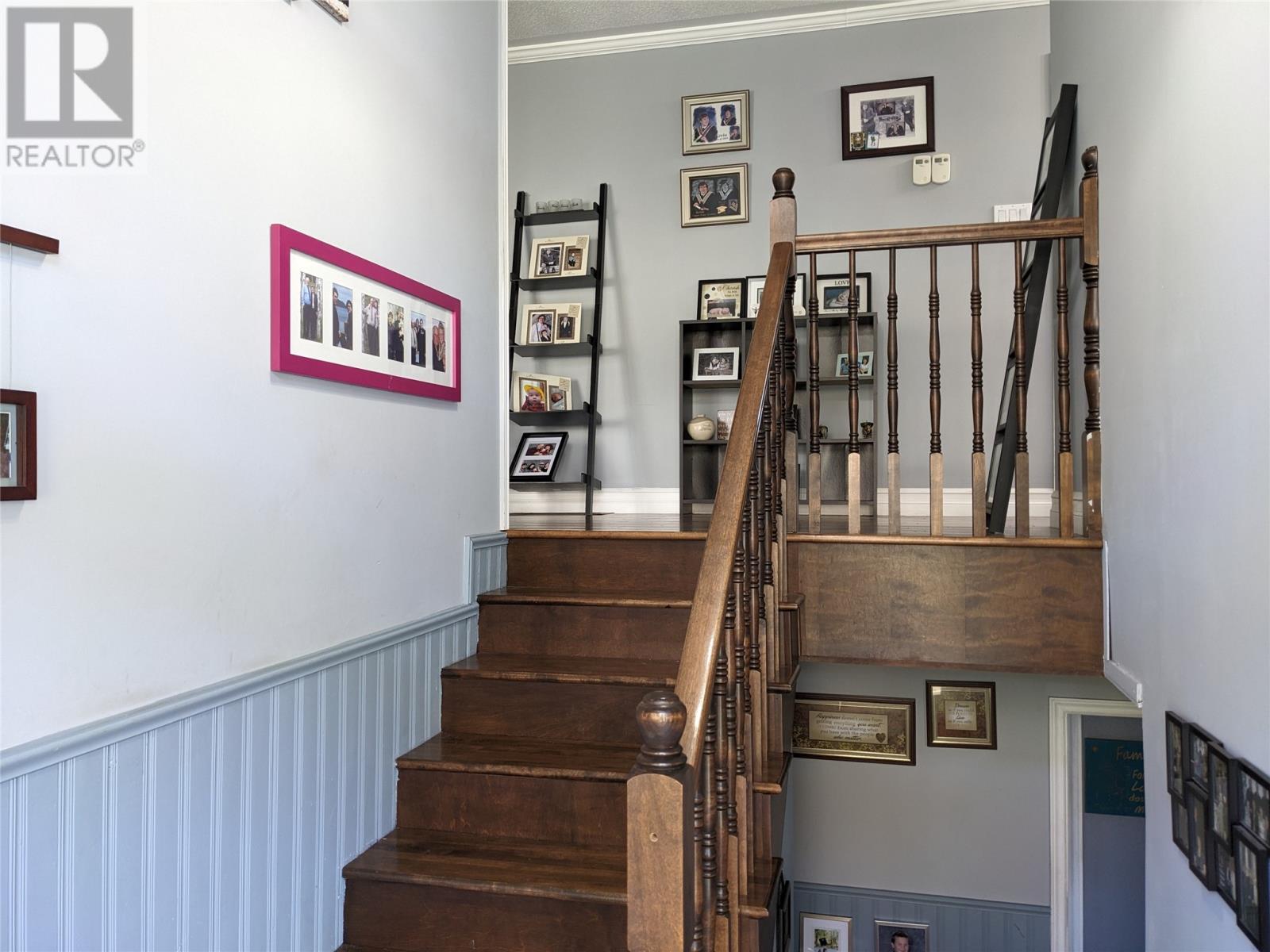 12 Forest Road - 21
