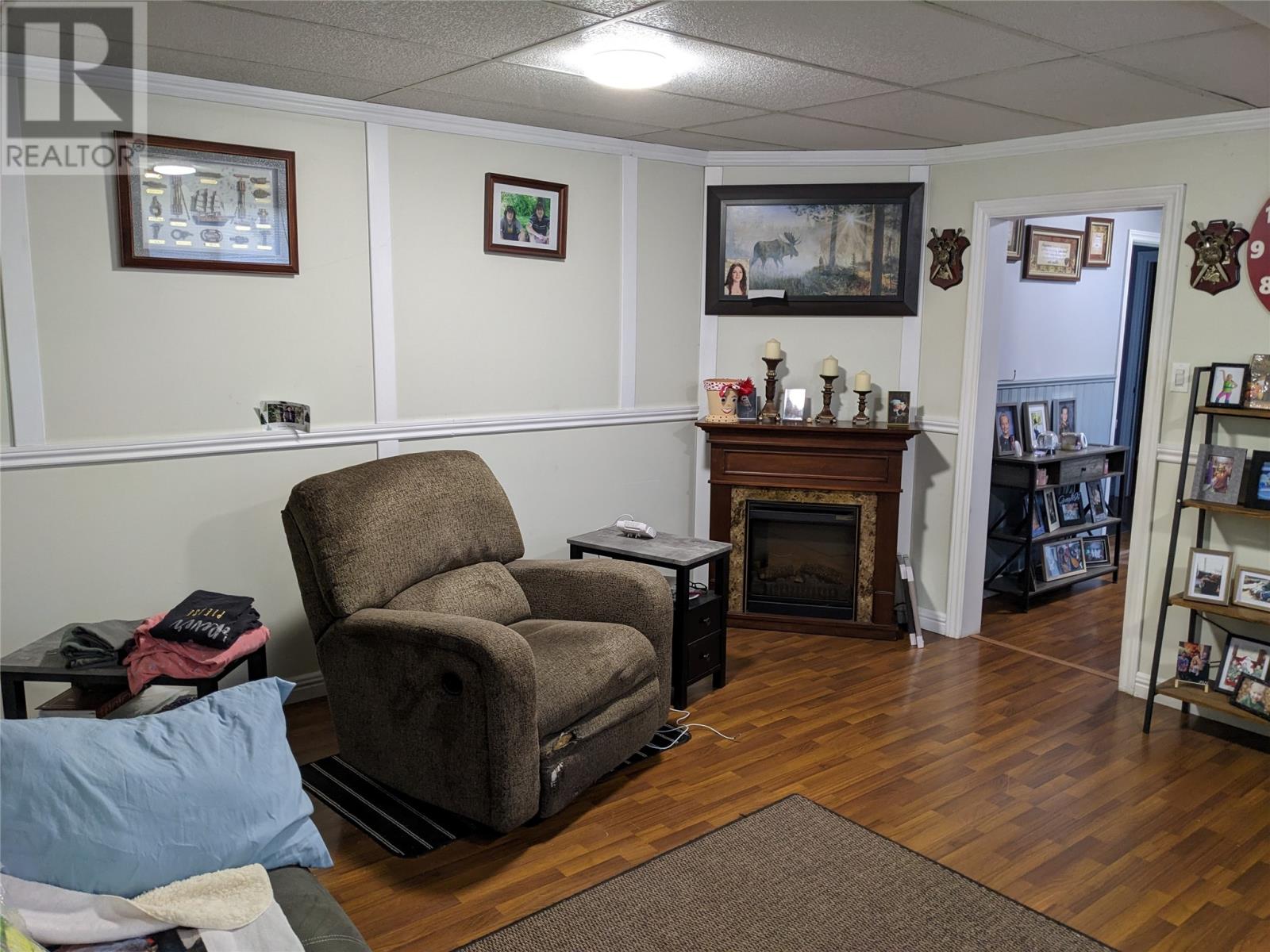 12 Forest Road - 26