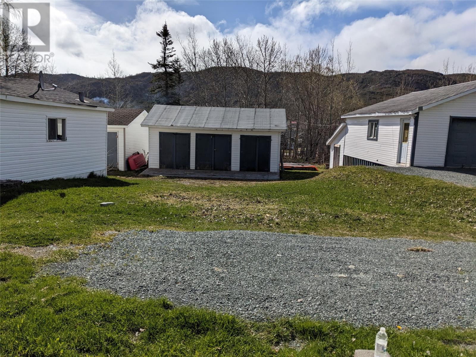 12 Forest Road - 38