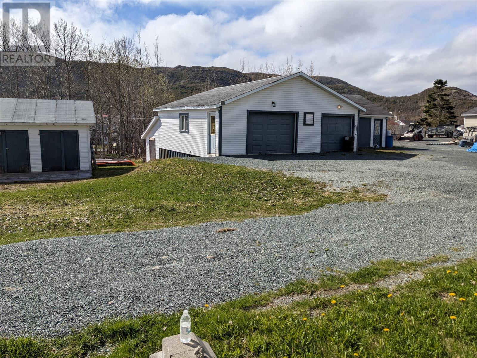 12 Forest Road - 39