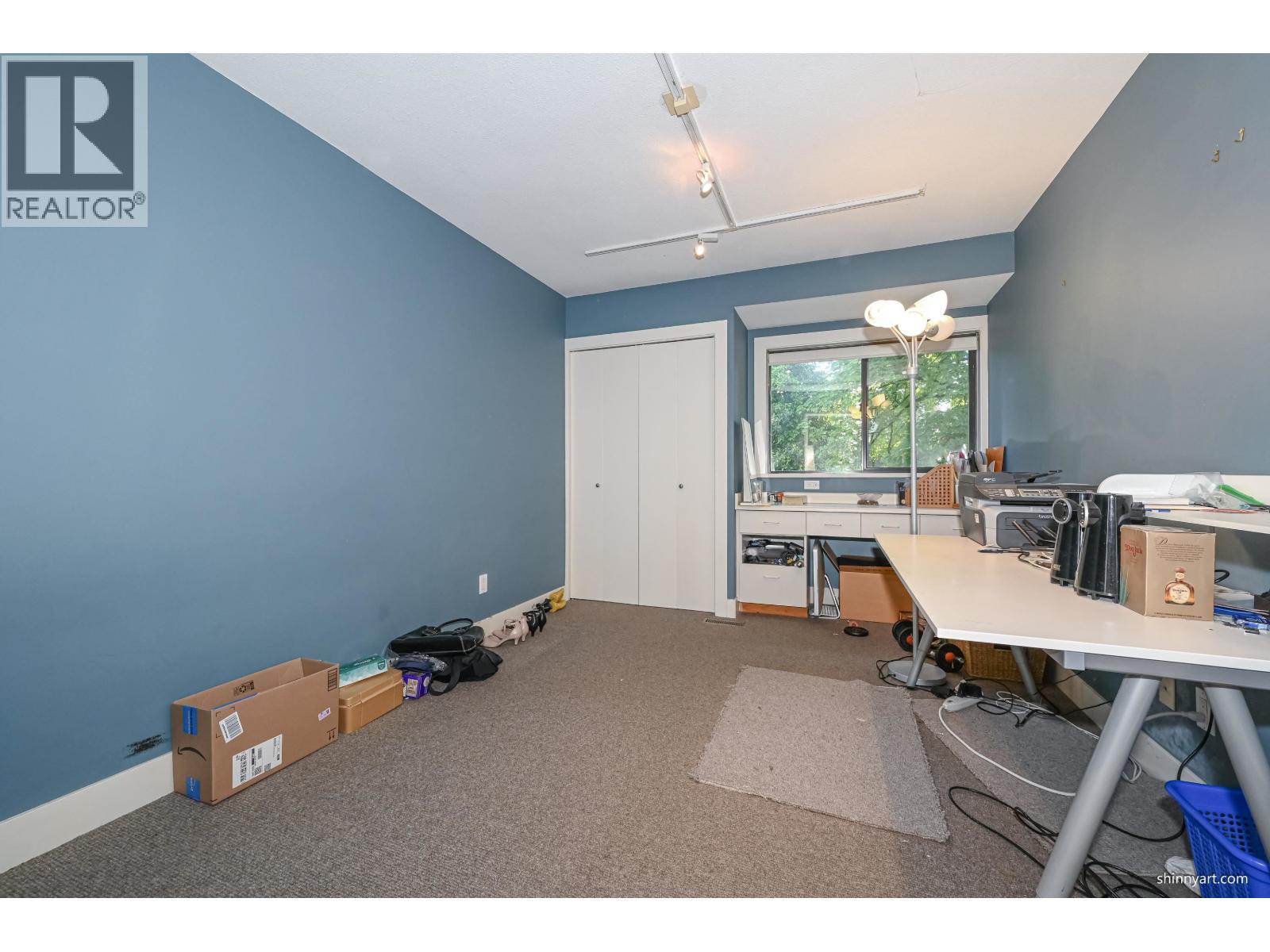 House in Vancouver - Image 23