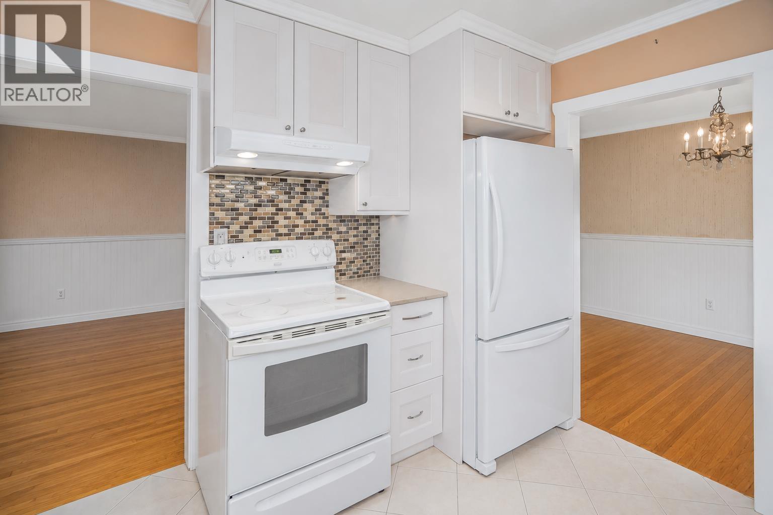 House in Richmond - Image 26
