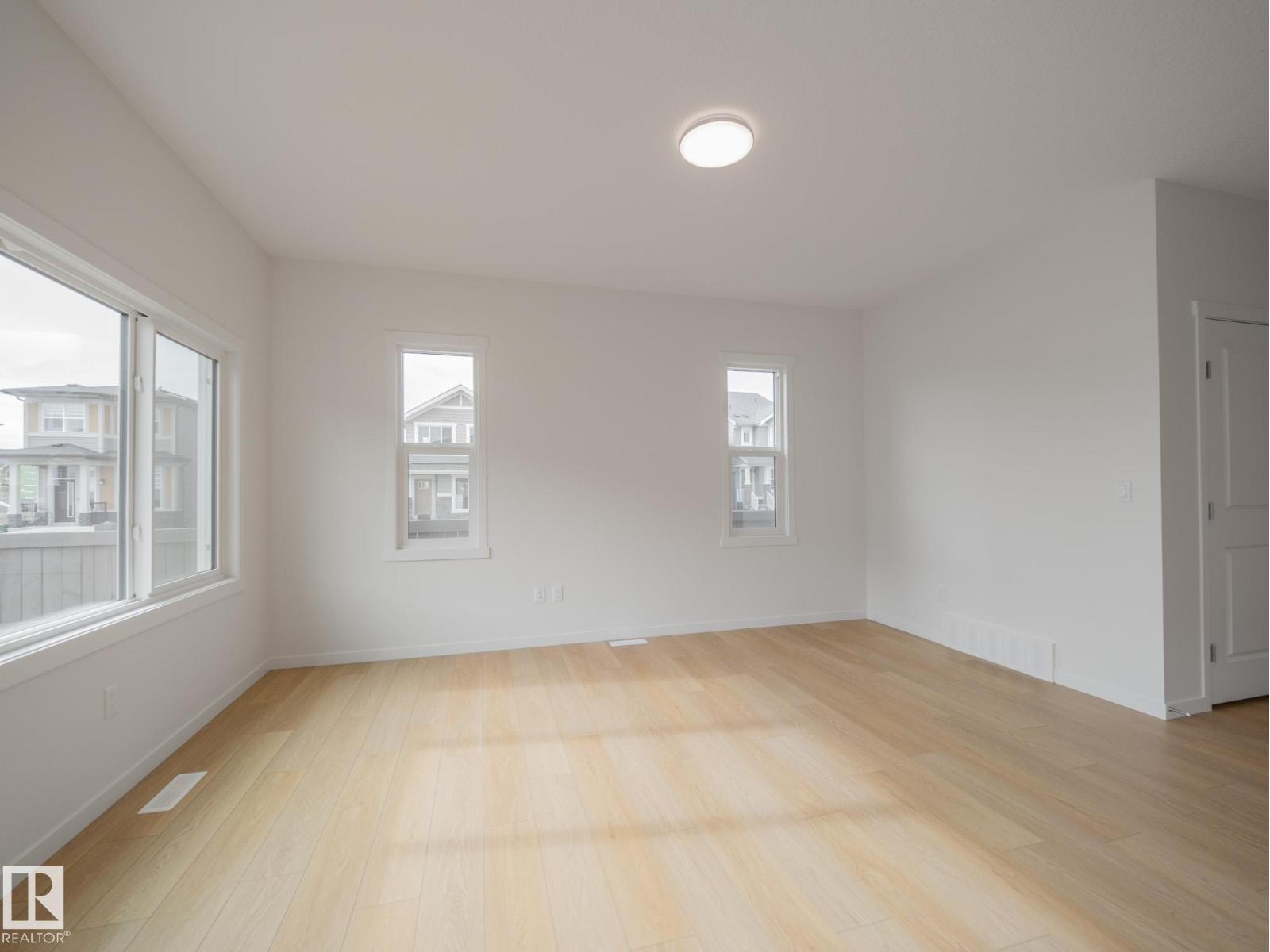 2503 211 ST NW — photo 20