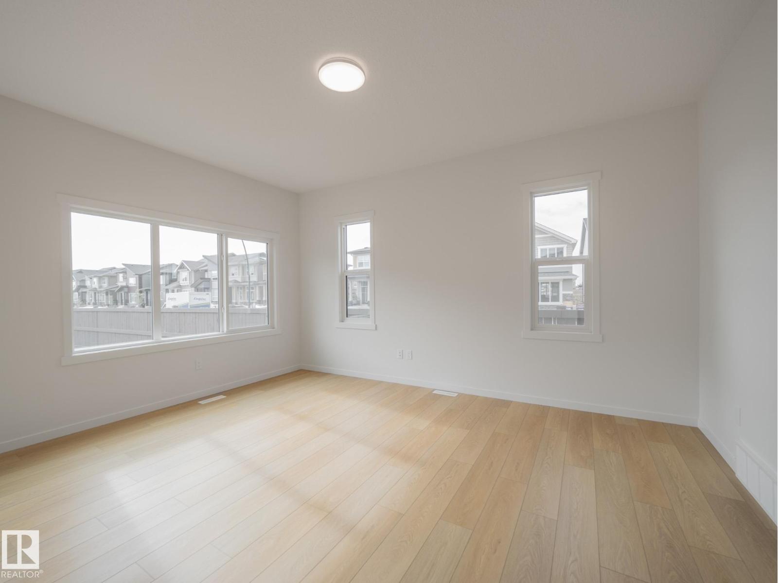 2503 211 ST NW — photo 21