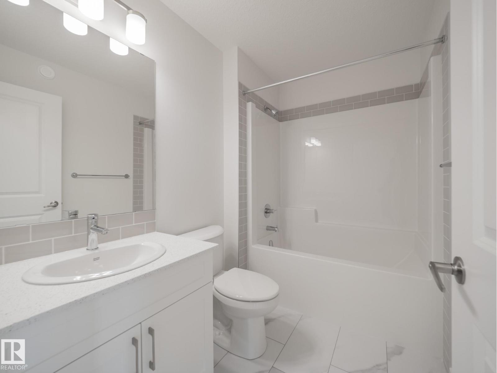 2503 211 ST NW — photo 35
