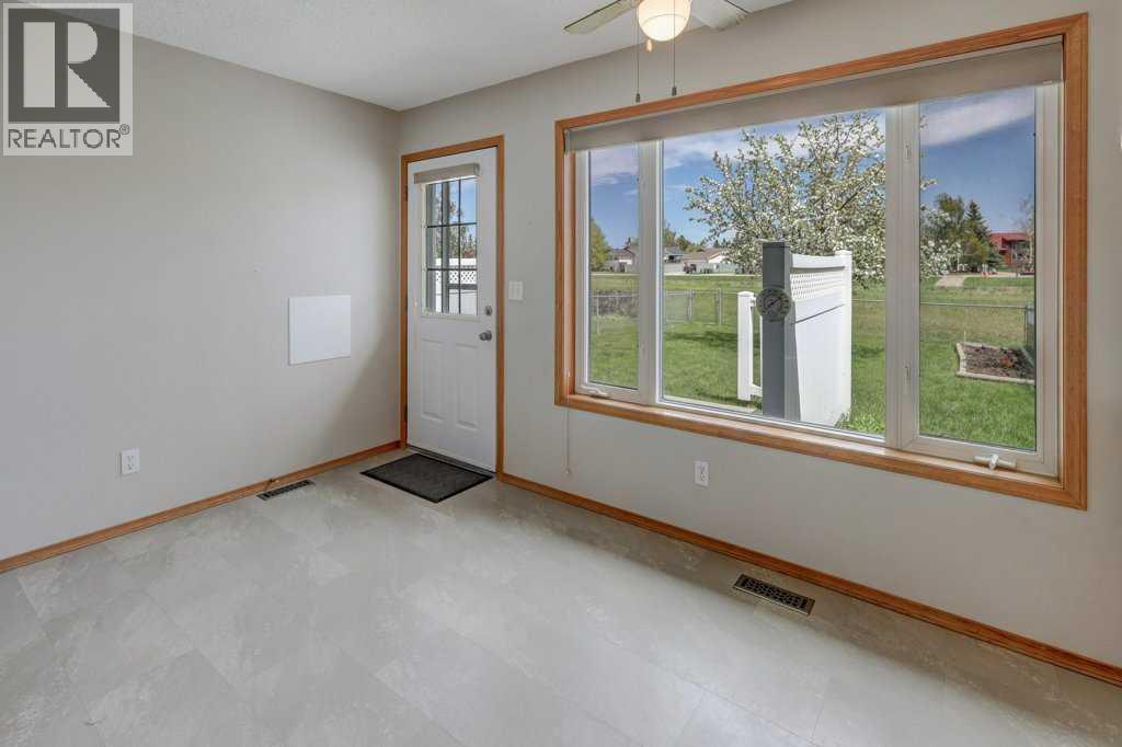 12 Parklane Place — photo 12