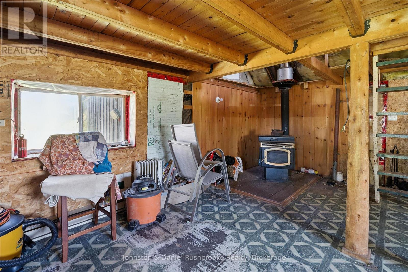 68 ROWANWOOD ROAD - 12