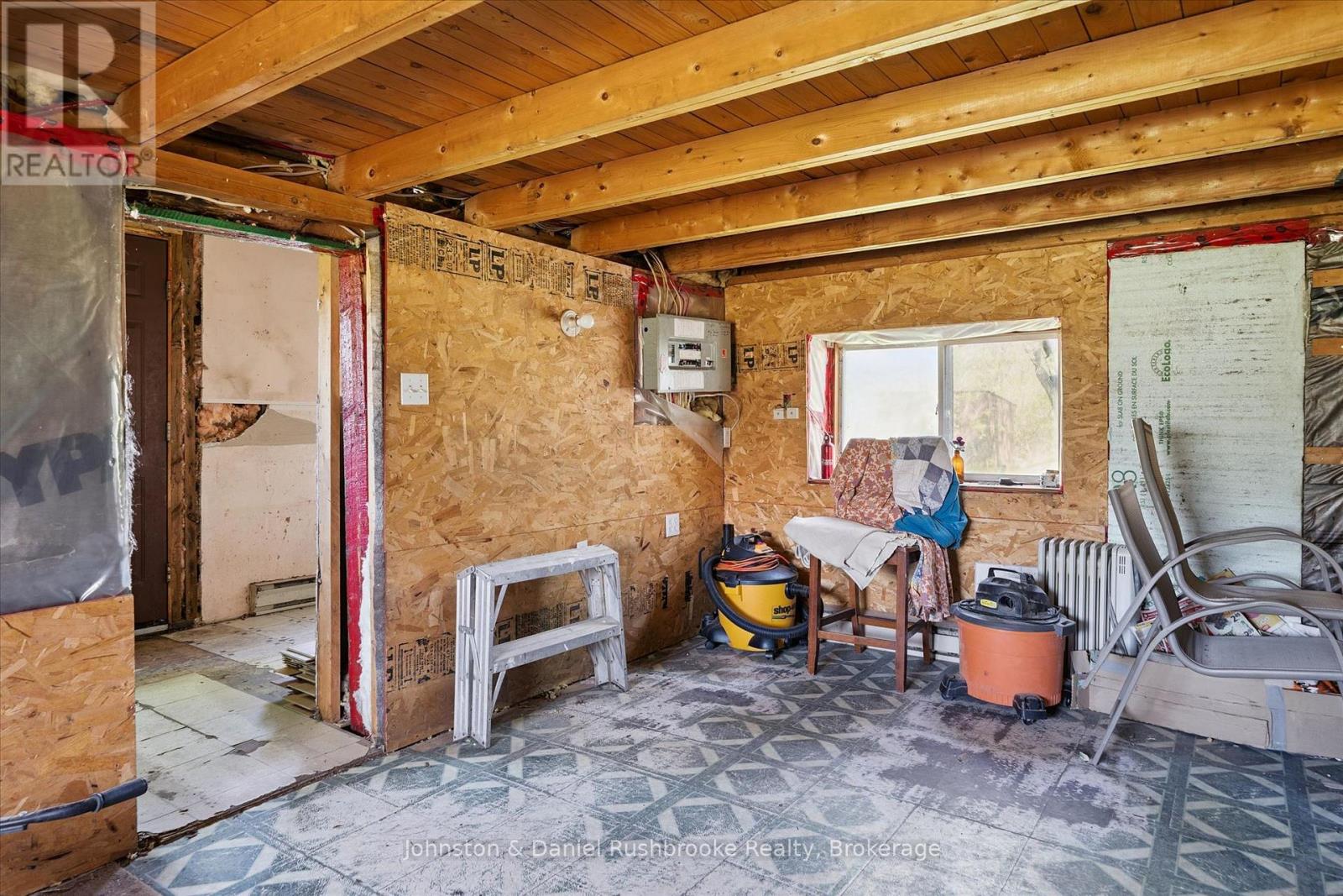 68 ROWANWOOD ROAD - 15
