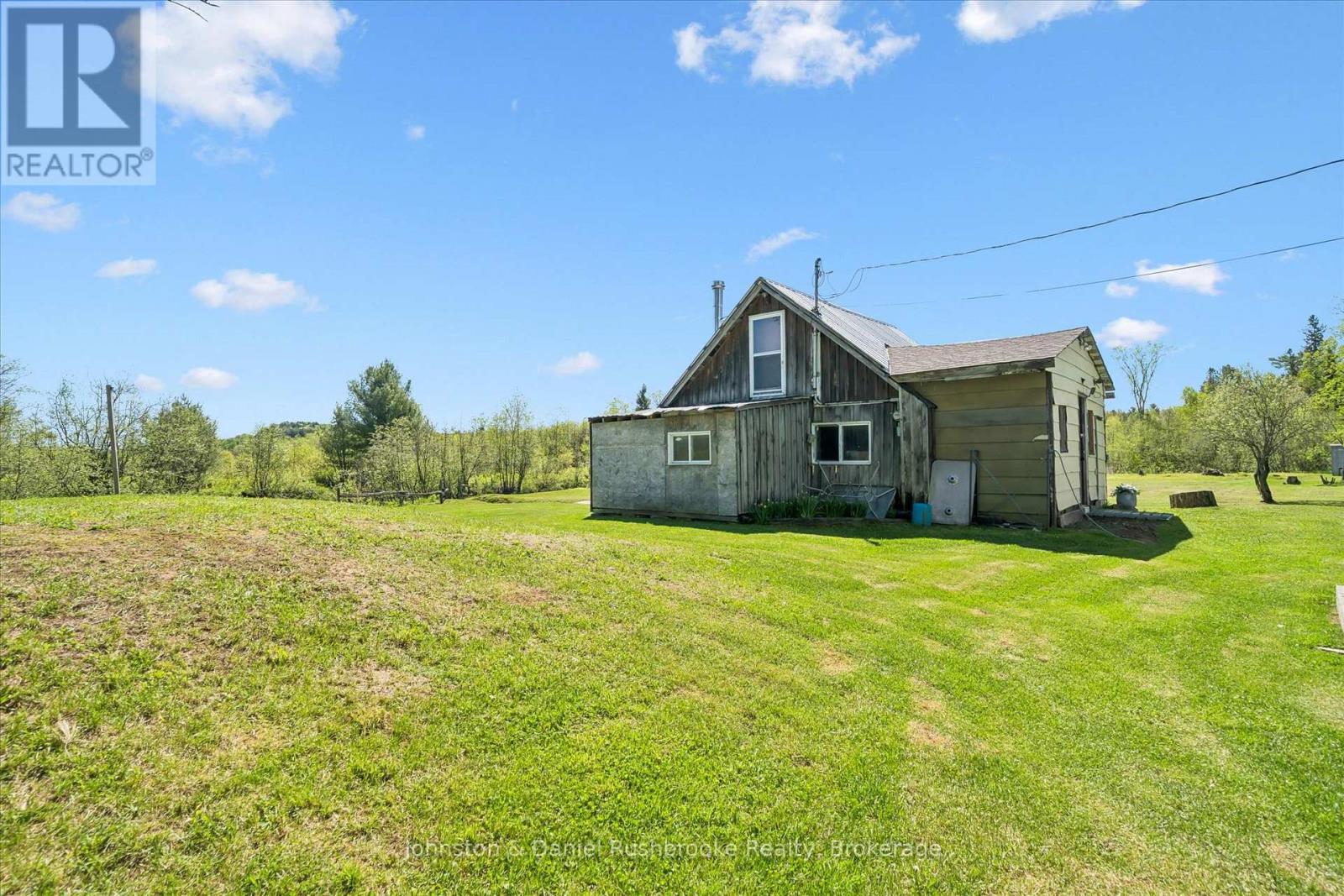 68 ROWANWOOD ROAD - 6