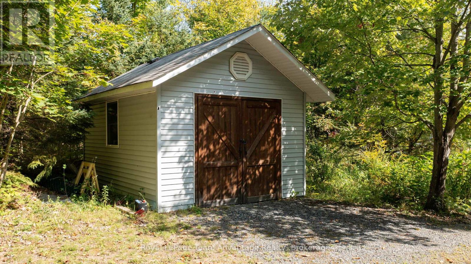22 SILVER BIRCH CIRCLE - 28
