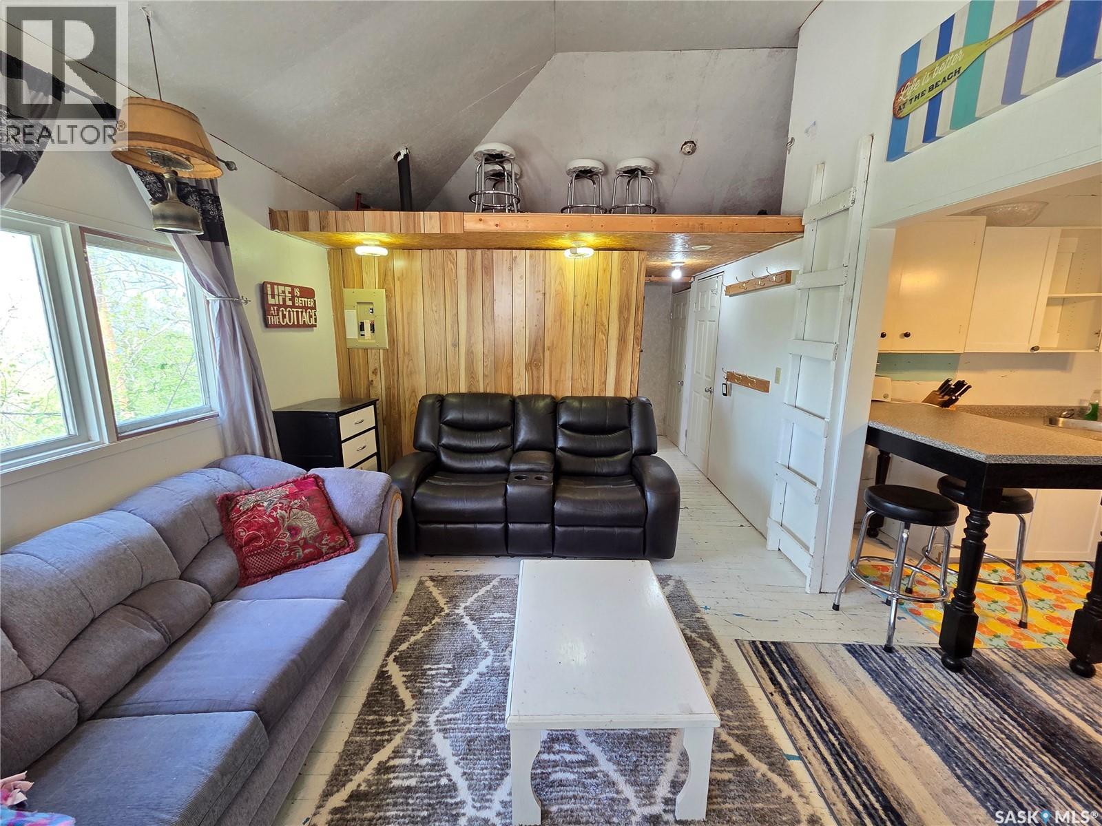 553 1st STREET - 16