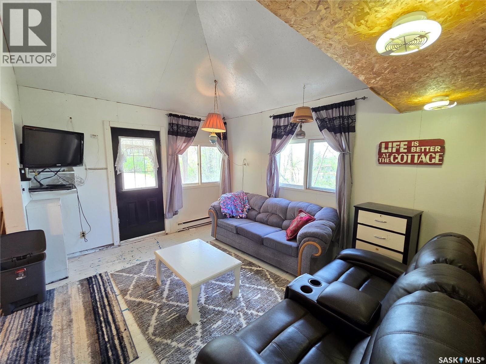 553 1st STREET - 18