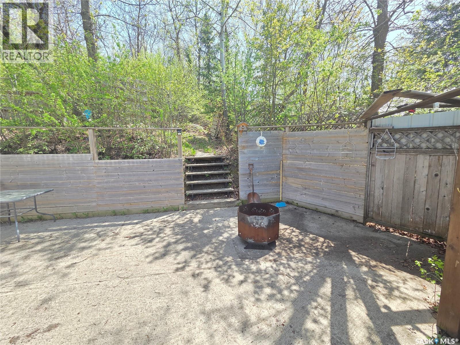 553 1st STREET - 8