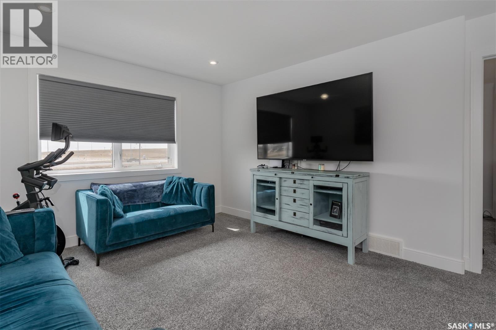 335 Hassard CLOSE - 14
